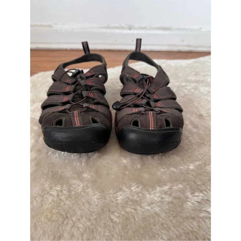 Keen Clearwater CNX  Water Outdoor Hiking Sandals Brown/Red Closed-Toe 9.5
